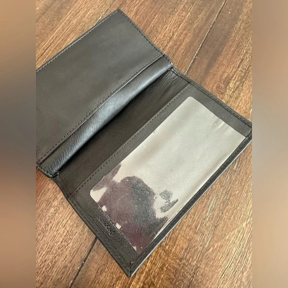 Lord & Taylor check book holder/wallet - Picture 13 of 14